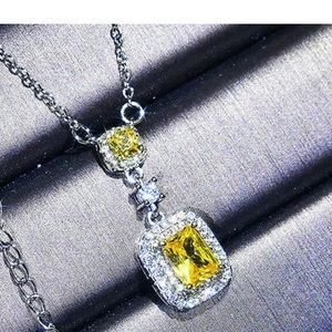 NEW Gorgeous Citrine Silver Pendant Necklace